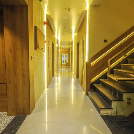 Shri Damodar Dham