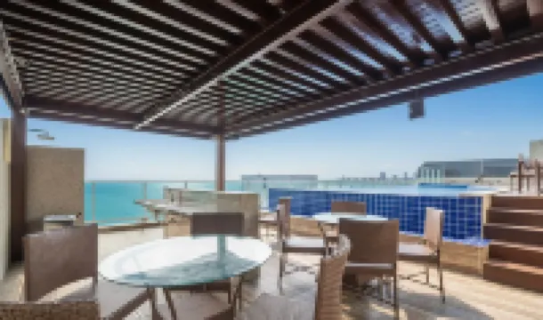 Your Complete Stay With a Rooftop Pool, 40m From the Beach in Cabedelo Cmzs