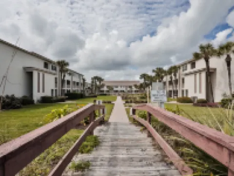 Oceanfront Townhouse With Shared Pools, Ocean View, Wifi, W/d, and Central AC 克雷森特海灘酒店