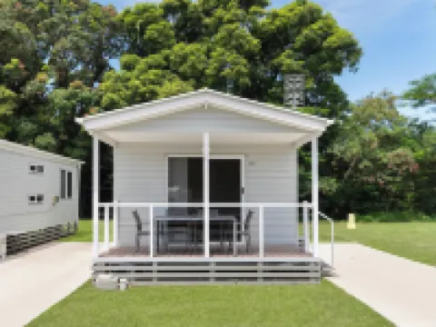 大四湯斯維爾門户假日公園