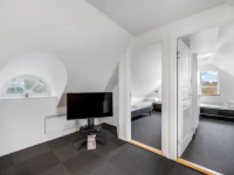 "Benita" - 400m to the Fjord Hotels in Skjern