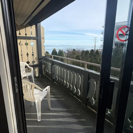 Heron's Landing Hotel