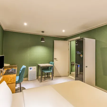 Incheon Juan Station No. 25 Отели рядом с достопримечательностью «Университет Иньхы»