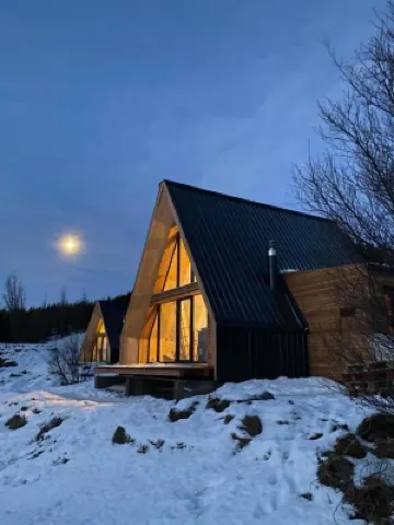 Hengifosslodge Tiny Houses Hotels in 