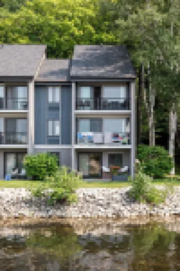 Waterfront Studio, newly renovated, A Cool Studio, Glen Arbor M22 Crystal River