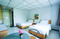 Central Place Hotel