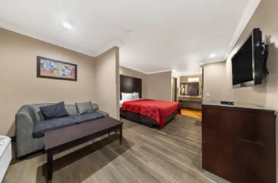 이코노 로지 인 & 스위트 에스칸디도 다운타운  호텔