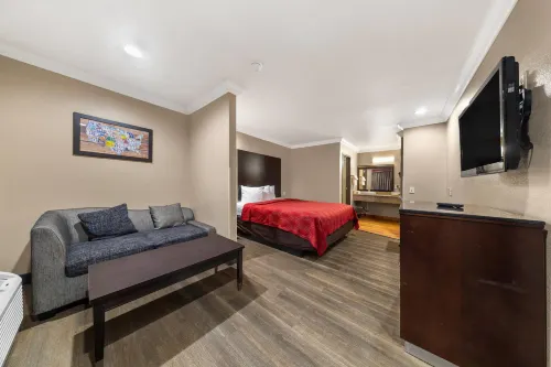 อีโคโนลอดจ์ อินน์แอนด์สวีทส์ ดาวน์ทาวน์เอสกอนดีโด