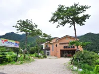 Inje Baekdam Byeolchae Pension Hotels near Baekdam Temple