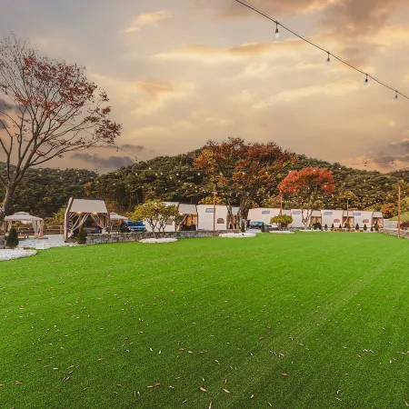 Wonju Laha Glamping Отели рядом с достопримечательностью «Загородный клуб Park Valley»