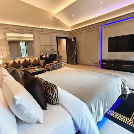 Kings Mansion