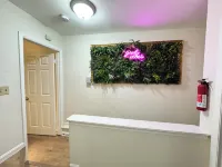 Entire Unit-5Min to M&TBank Camden Yards - Condos