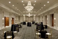 The Lord Nelson Hotel & Suites