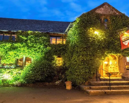 The Oxenham Arms Hotel Devon Hotels in Okehampton