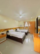 Arron Grand Inn