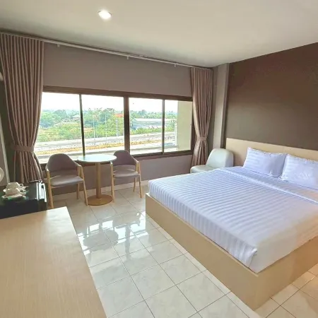 Highway Hotel Khon Kaen