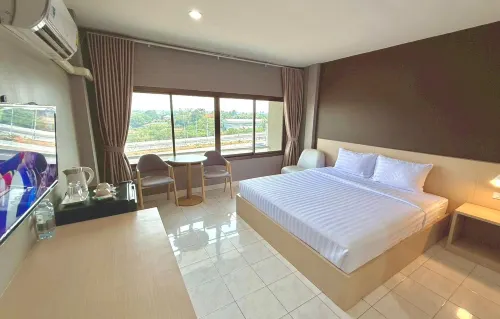 Highway Hotel Khon Kaen