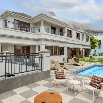 Disandt House by Neighbourgood Hotels near Clifton
