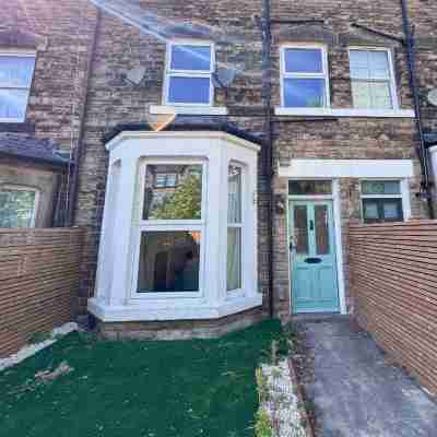 6 Bedroom Victorian Townhouse in Central Harrogate Hotel Exterior