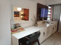 L1 Twin Bed Staycation in Bonifacio Global City