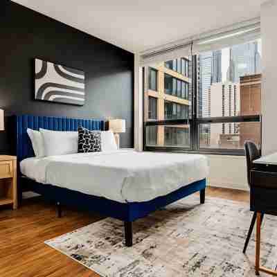 Boulevard Stays - River North Rooms
