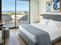 L RESIDENCES & Suites Hotels in Larnaca
