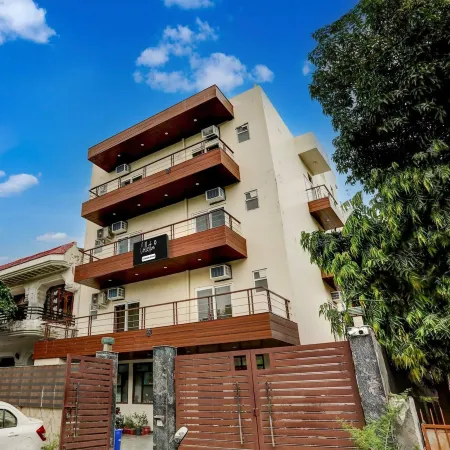 Classic With Balcony Admire55