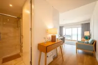 GuestReady - Golden sea view retreat