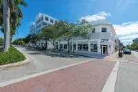 101 Wave Miami Beach