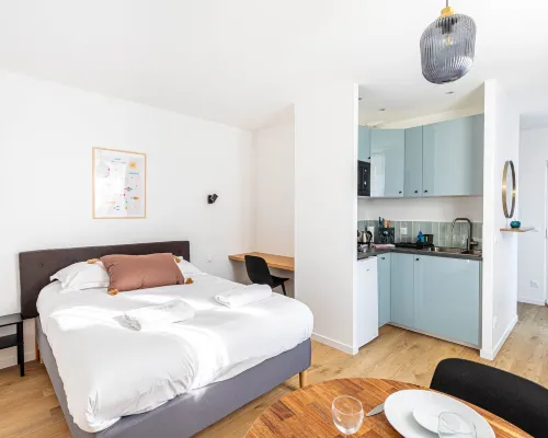 GuestReady - studio direct Champs Elysées Hotels in Malakoff