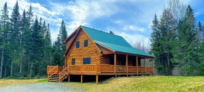 40pl Log Cabin With AC in the Heart of the White Mountains, Less Than 10 Minutes From Bretton Woods! Hotels in Carroll