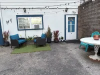 Lovely Cozy 2 Bedroom Apartment