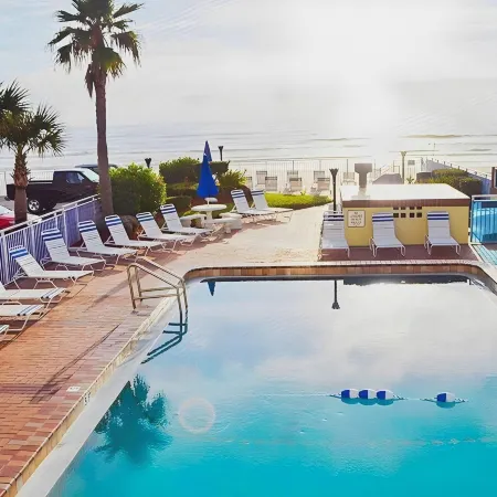 Sea Shells Beach Club Отели рядом с достопримечательностью «Выставочный и конгресс-центр Ocean Center»