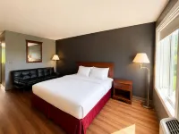 Sunnyside Inn and Suites