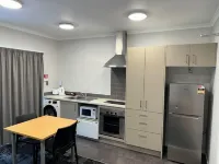 Lorne Apartments
