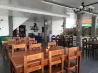 Dolphin Bay Resort Puerto Galera - breakfast