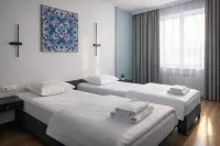 Neft Hotel - 3-Star