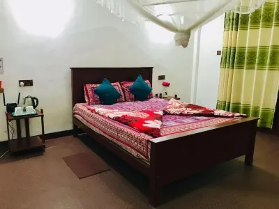 เฮลลี่ เมาท์ อินน์ โรงแรมใน