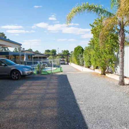 7th Street Motel