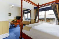 Carrington Hotel