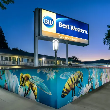 Best Western Town House Lodge