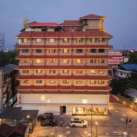 Alora Grand Hotel