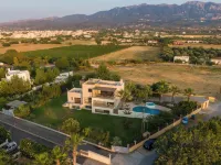 Xenos Villa 2 with 5 Bedrooms Private Swimming Pool, Near the Sea - Huvilat