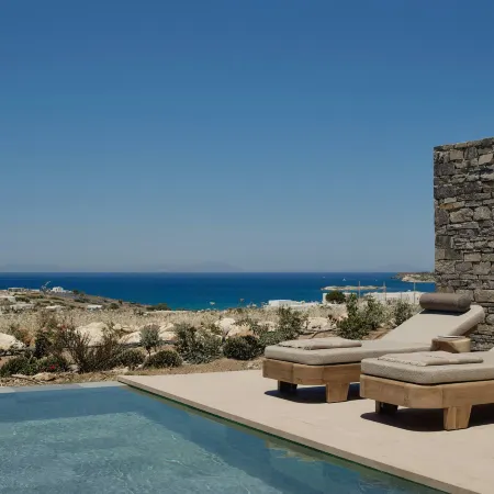 Orosea, Paros, Autograph Collection