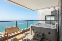 Luxury 5BR PH Balcony Jacuzzi w Mamad - 3-Star