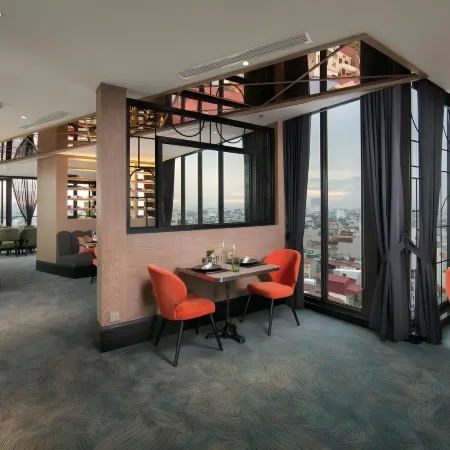 Rising Dragon Legend Hotel