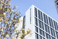 Student Only White Rose View - 2-Star