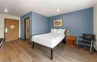 Motel 6 Suites Oklahoma City Norman OK - جاكوزي