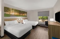 Days Inn by Wyndham McDonough - Pet Friendly