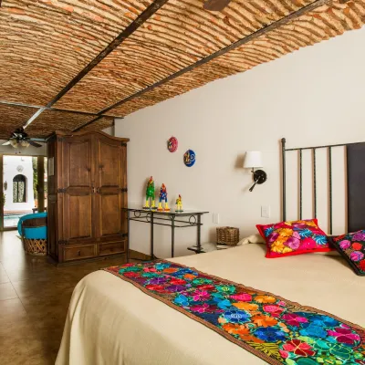 Quinta Don Jose Boutique Hotel Hotels near El Parian